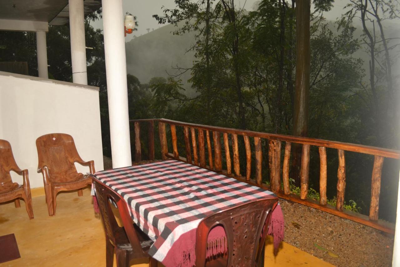 Silent Nest Bed & Breakfast Ella Exterior photo